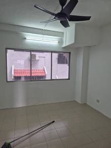 Condominium For Sale in Faber Indah