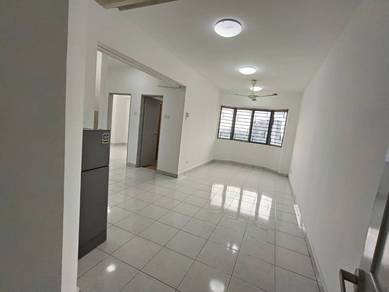 Service Residence For Sale in Main Place Residence