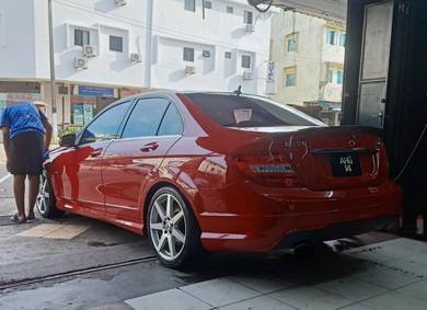 Mercedes Benz C200 200 CGI BlueEFCY AVNTGRDE(CKD) in Pontian, JHR