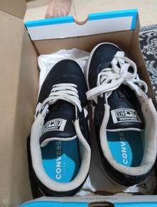 Kasut Converse Prelove 