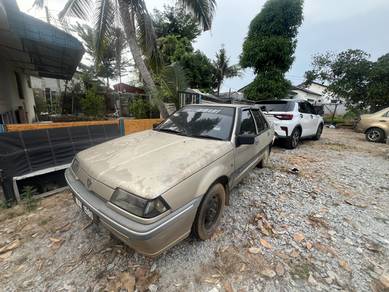 Proton Iswara S in Ayer Molek, MLK
