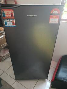 Peti Ais 1 Pintu Panasonic
