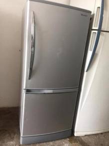 Panasonic Small Silver Fridge Refrigerator Peti