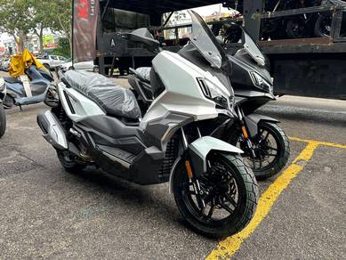 Sym Husky ADV 300
