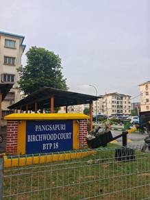 Apartment For Rent in Birchwood Court