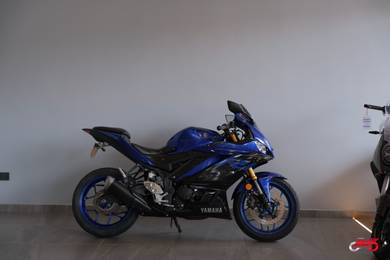 Yamaha R25