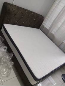 king size bed with 10 inch spring mattress