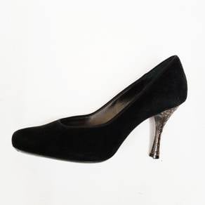 Donna Karan black velvet pumps