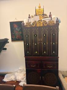 Alter cabinet