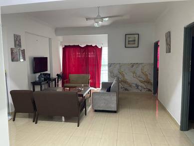 Condominium For Rent in Menara Pelangi