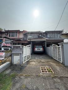2-storey Terraced House For Sale in Seri Kembangan,SGR