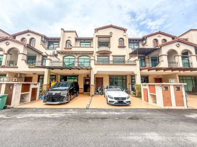 3-storey Terraced House For Sale in Semenyih,SGR