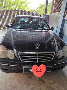 Mercedes Benz C200 200 K AVANTGARDE (CBU) in Shah Alam, SGR