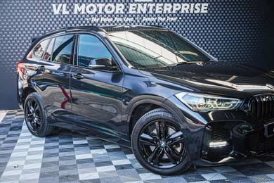 2022 BMW X1 sDRIVE20i M SPORT
