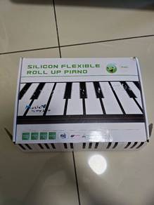 Electronic 88 Keys Rolling Piano