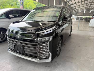 Toyota Voxy S-Z in Shah Alam, SGR