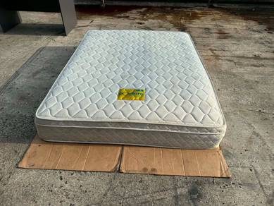 (Dreamland) 11'' Spring Tilam Queen Mattress Coil