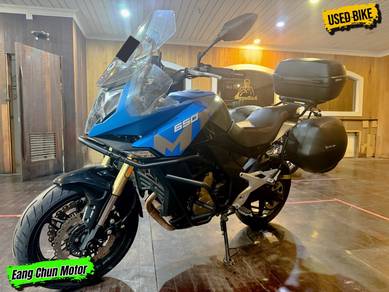 CFMOTO 650MT