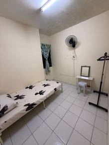 Room in Damansara Perdana, SGR