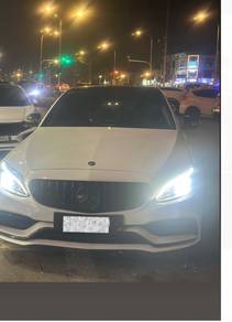 Mercedes Benz C200 200 AVANTGARDE (CKD) in Puteri Harbour, JHR
