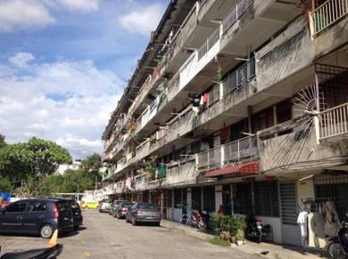 Apartment For Sale in Taman Cheras Permai