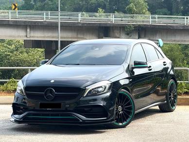 Mercedes Benz A250 250 SPORTS (CBU) in Desa Petaling, KUL