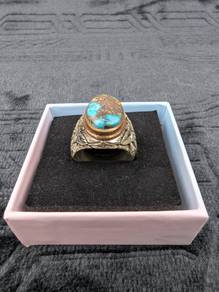 Cincin Permata Firus Iran