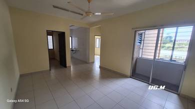Apartment For Sale in Pangsapuri Akasia (Bandar Botanic)