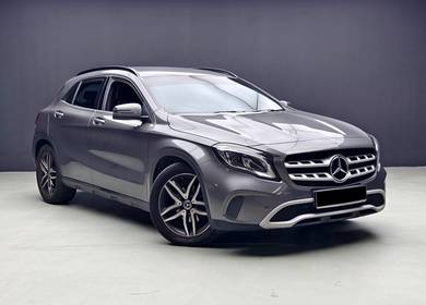 Mercedes Benz GLA200 200 (CBU) in Cheras, SGR