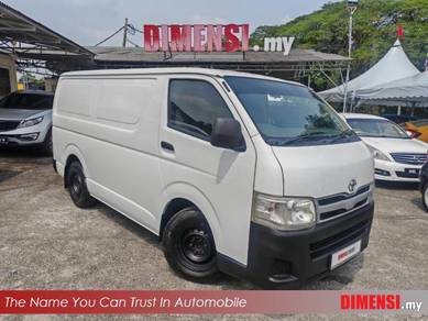 Toyota Hiace 2.5 (M) Panel Van Tahun Dibuat 2013