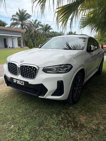BMW X4 xDRIVE30i in Bakri, JHR