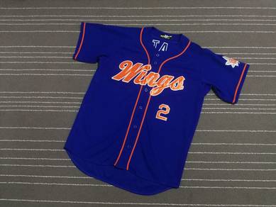 Wings i katoh 2 baseball jerseys L to XL