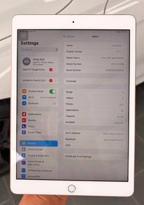 IPAD 8TH GEN 32GB | Condition 9/10