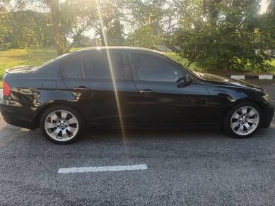 BMW 320i 20i (CBU) in Lahat, PRK