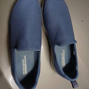 Skechers shoes