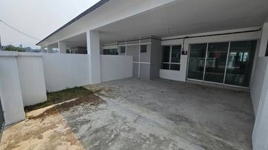 1-storey Terraced House For Sale in Mantin,NSN