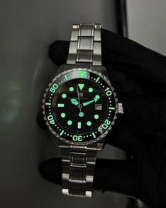 Custom Seiko Mod 44mm Premium Black Silver GS Lume