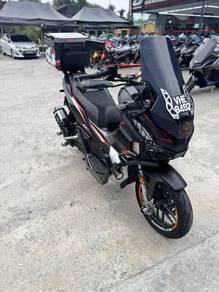Honda ADV 150