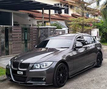 BMW 320i 20i (CKD) in Johor Bahru, JHR