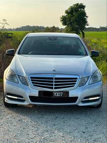 Mercedes Benz E250 250 CGI BlueEFCY AVNTGRDE(CKD) in Kota Bharu, KTN