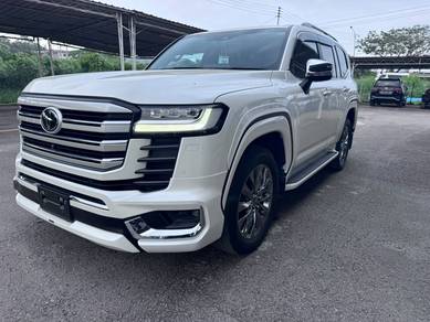 2023 Toyota Land Cruiser ZX