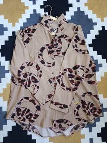 Kemeja Vintage