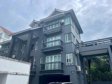 Bungalow House For Sale in Batu Ferringhi,PNG