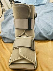 Aircast Walker Boot