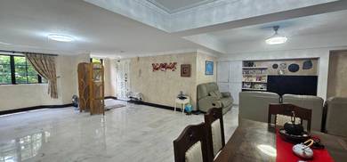 Condominium For Sale in Belvedere