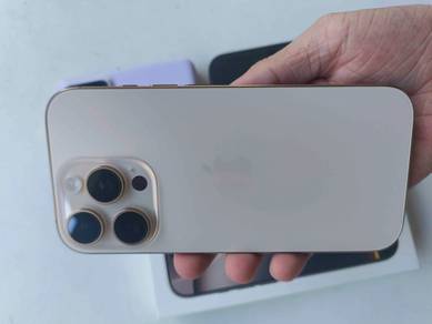 iPhone 16 Pro Desert Titanium 256GB