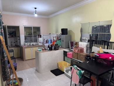 Apartment For Sale in Sutramas Apartment