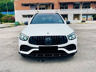 Mercedes Benz GLC300 300 4MATIC AMG LINE in Chan Sow Lin, KUL
