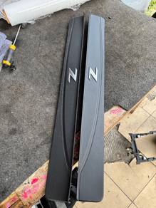 No 2-4-5 Fairlady Z34 370Z Door Step Japan