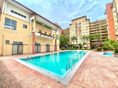 Apartment For Sale in Intana Ria